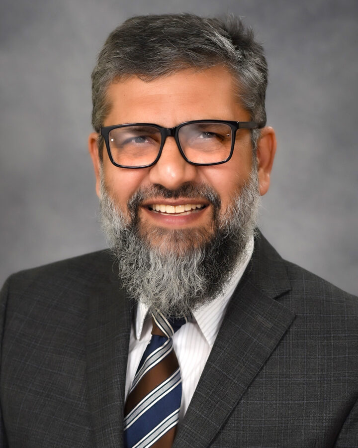 Headshot of Sarfraz Khan
